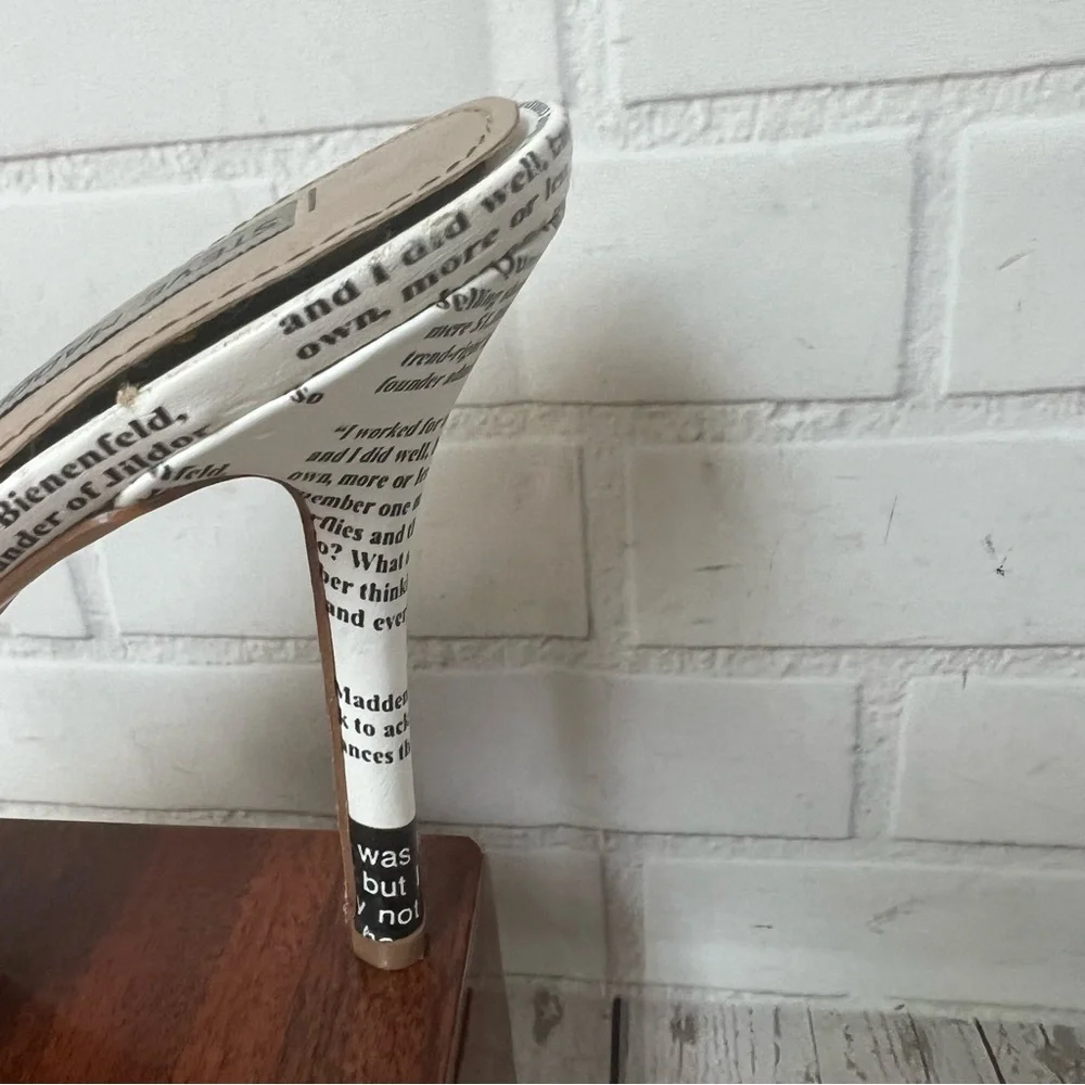 Vintage Steve Madden Y2K Size 10 Newspaper News Print Heels Clear Slide Shoes - Picture 7 of 16